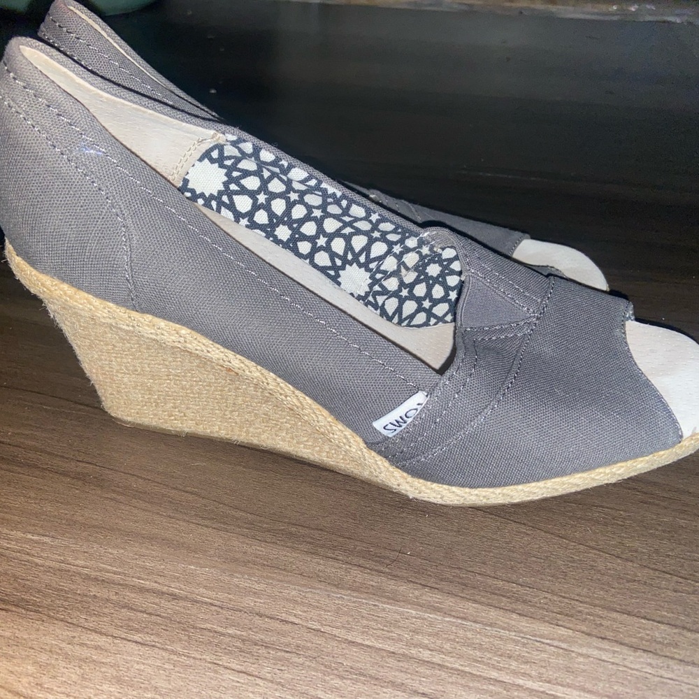 Toms Gray Canvas Wedge Espadrilles Slip-On